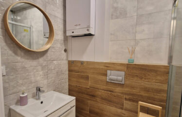 Dom w zabudowie szeregowej przy ul. Diamentowej w Kębłowie