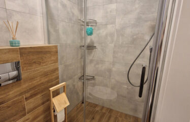 Dom w zabudowie szeregowej przy ul. Diamentowej w Kębłowie